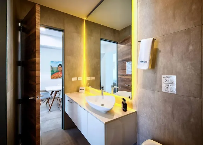 Icono 208 By Guys Riviera * Playa del Carmen